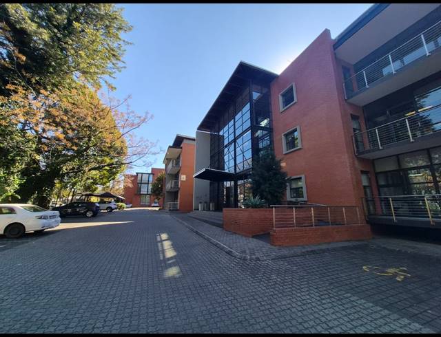 332M² OFFICE TO LET IN SANDTON CENTRAL